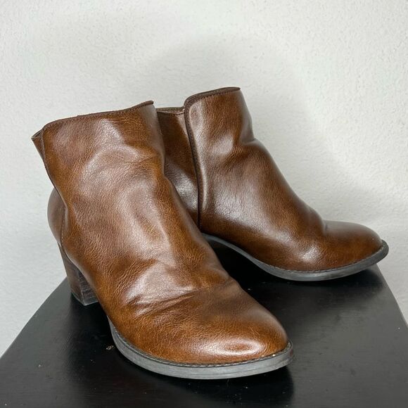 American Eagle Booties‎ - Picture 5 of 7